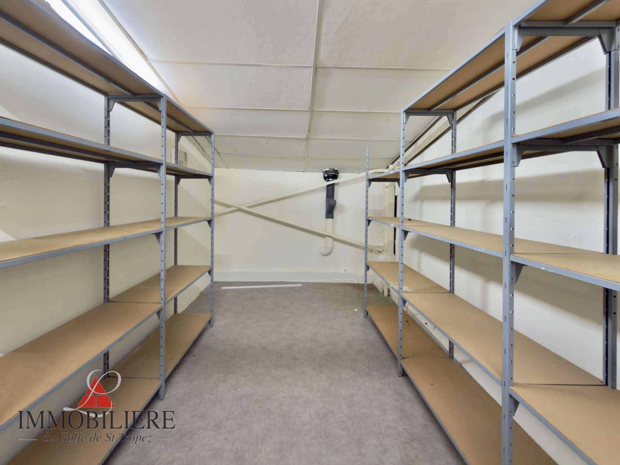 Local commercial à vendre à St tropez, 16 m², 1 pièce – photo 1 sur 3